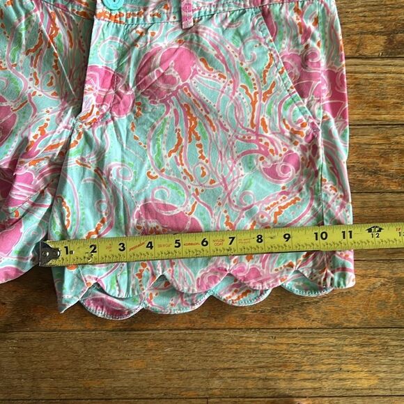 Lilly Pulitzer Buttercup Scalloped Shorts - Spa Blue Jellies Be Jammin’ - 2 - Picture 10 of 10